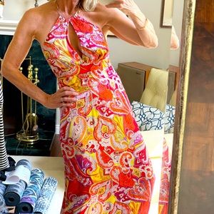 NOTICE 100% Silk Paisley Keyhole long Halter Dress with Tie back. Size 4 US